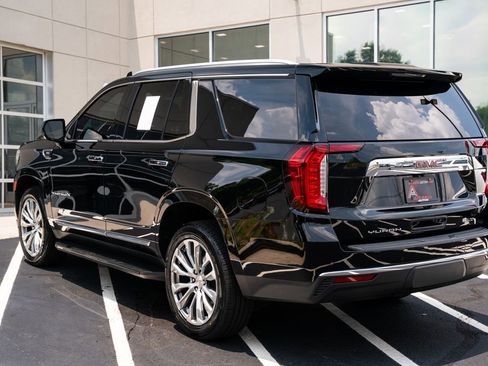 Used 2021 GMC Yukon SLT AWD/4WD image 17