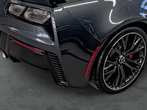 Used 2019 Chevrolet Corvette Z06 image 12