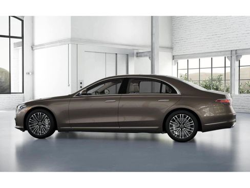 New 2026 Mercedes-Benz S 580 4MATIC Sedan image 32