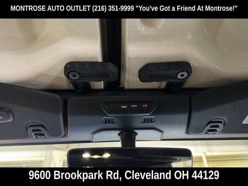 Used 2022 Jeep Wrangler Unlimited Sahara w/ LED Lighting Group AWD/4WD image 30