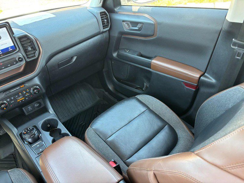 Used 2021 Ford Bronco Sport Outer Banks AWD/4WD image 14