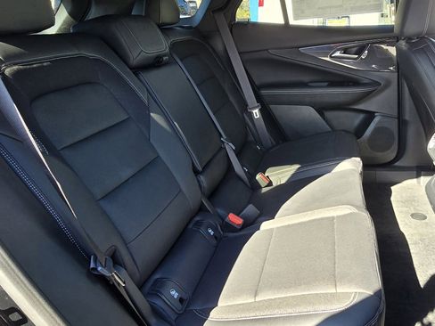 Used 2025 Chevrolet Blazer EV LT w/ Super Cruise Package image 16