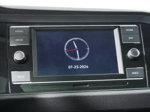 Used 2024 Volkswagen Jetta SE w/ Panoramic Sunroof Package FWD image 17