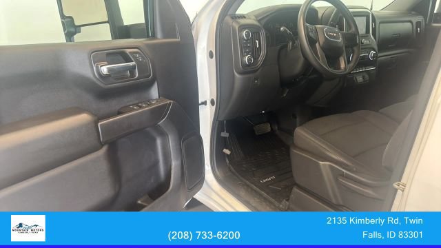 Used 2023 GMC Sierra 1500 Pro w/ Pro Value Package AWD/4WD image 9