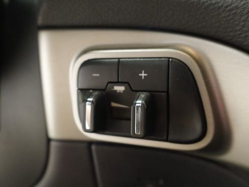 Used 2019 Dodge Durango SXT AWD/4WD image 35
