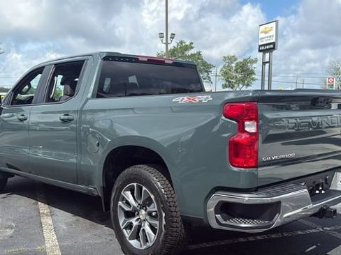 Used 2026 Chevrolet Silverado 1500 LT AWD/4WD image 5