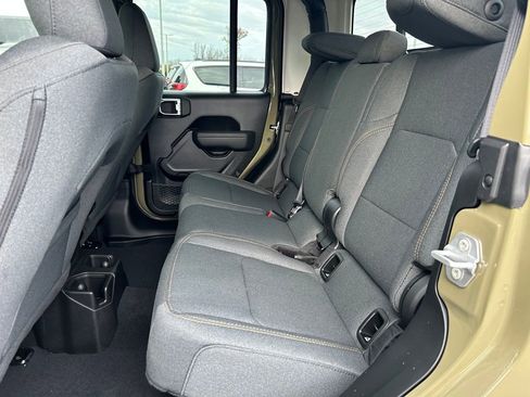 New 2026 Jeep Gladiator Sport image 21