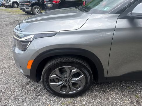 Used 2024 Kia Seltos S AWD/4WD image 6