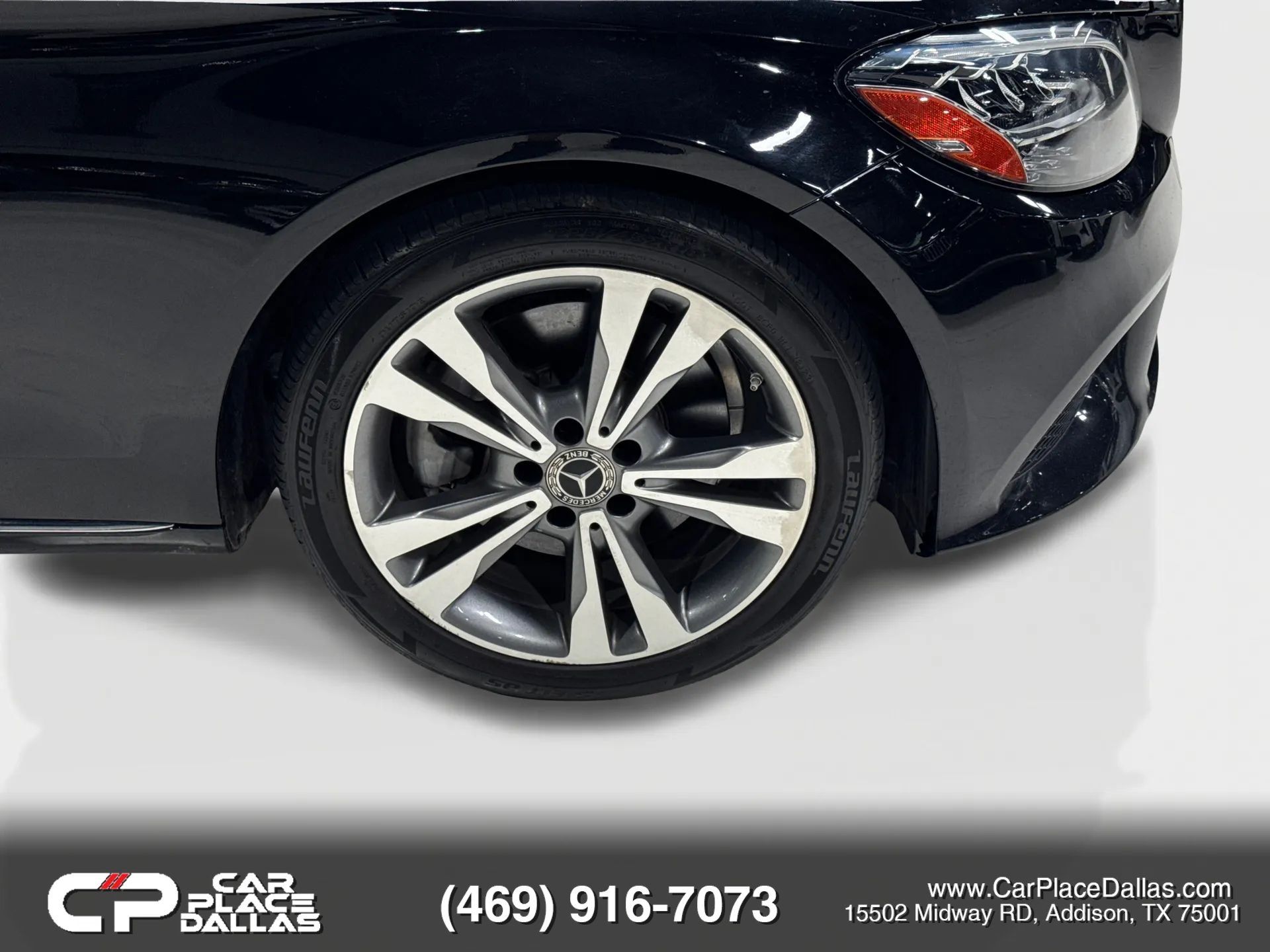 Used 2019 Mercedes-Benz C 300 Sedan w/ Premium Package image 36