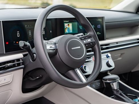 New 2026 Hyundai Tucson SEL image 22