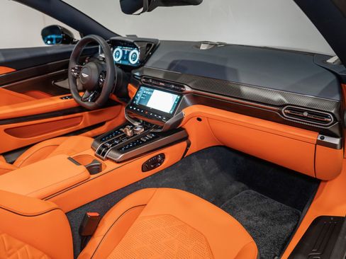 New 2026 Aston Martin Vanquish Convertible image 16