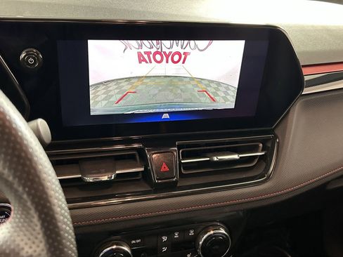 Used 2024 Chevrolet TrailBlazer RS w/ Convenience Package image 17