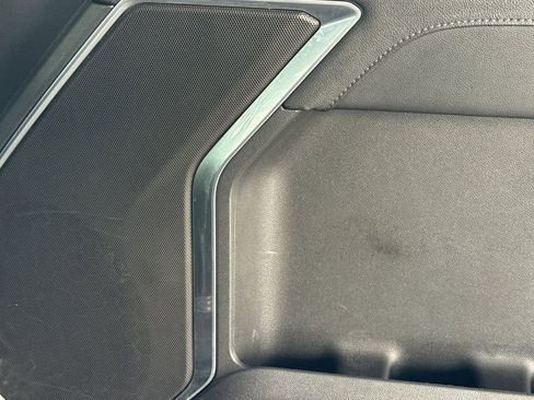 Used 2025 GMC Sierra 1500 Elevation image 27