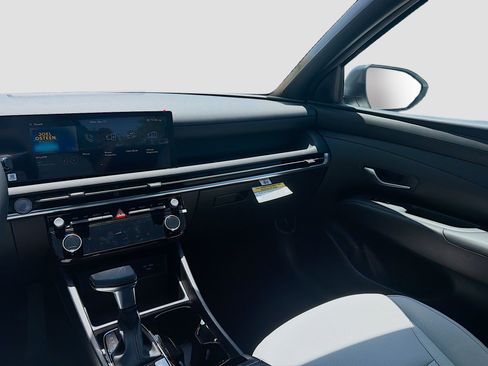 New 2026 Hyundai Santa Cruz SEL FWD image 16