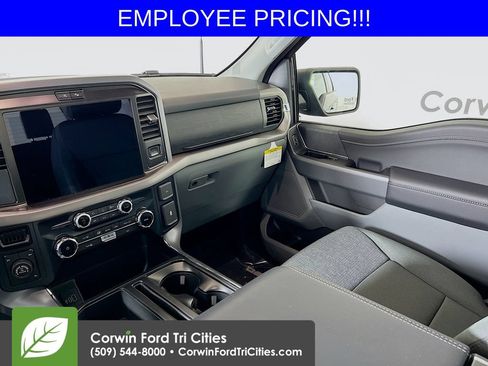 New 2026 Ford F150 XLT w/ XLT Chrome Appearance Package AWD/4WD image 25