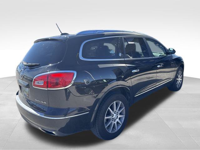 Used 2017 Buick Enclave Convenience FWD image 4