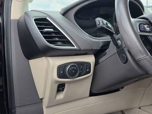 Used 2019 Lincoln Nautilus Reserve w/ Cargo Utility Package FWD image 20