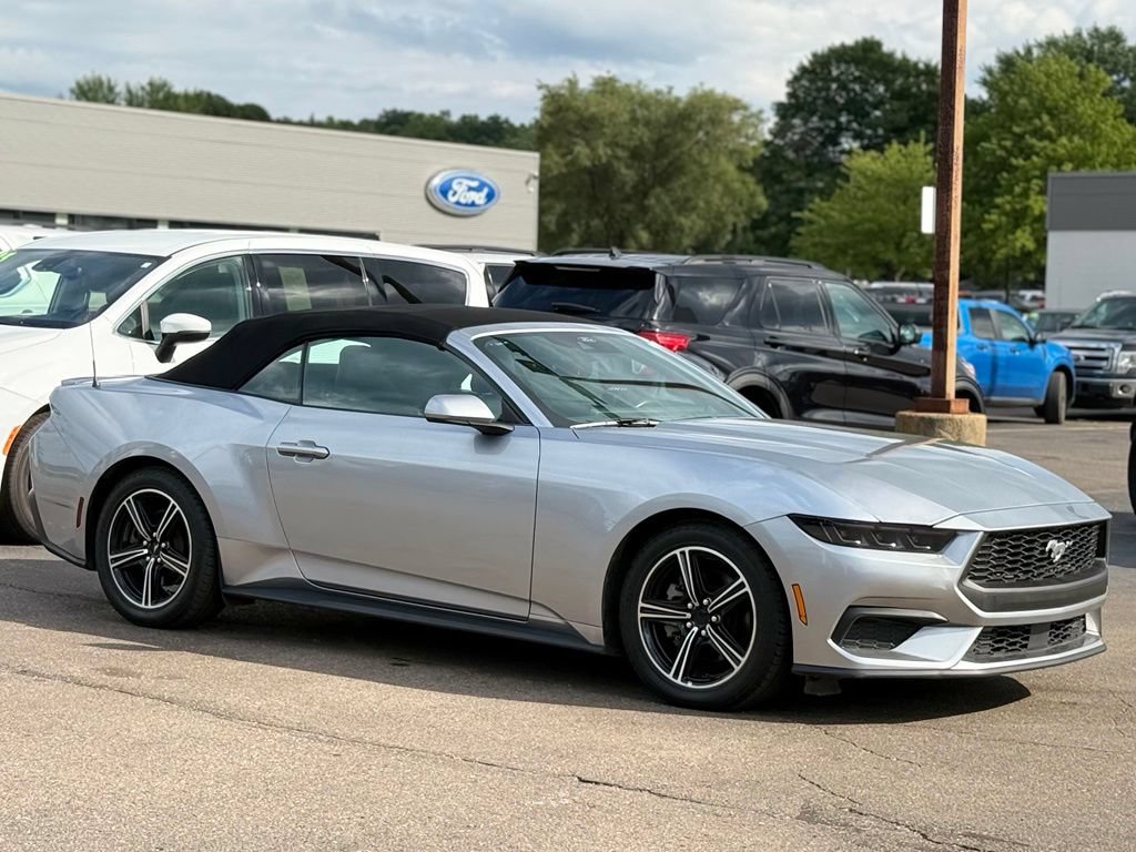 Certified 2025 Ford Mustang Premium RWD image 27