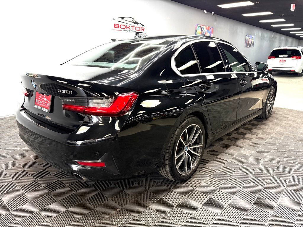 Used 2021 BMW 330i xDrive Sedan w/ Convenience Package AWD/4WD image 14