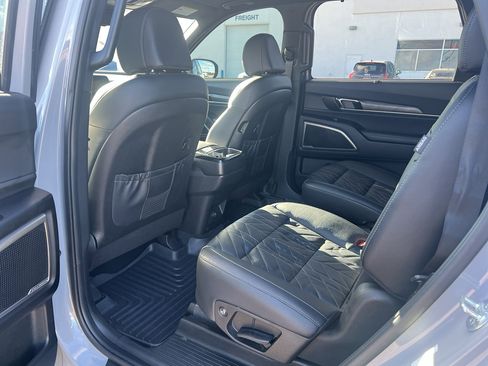 Used 2024 Kia Telluride EX X-Line image 13