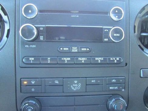 Used 2015 Ford F250 XL w/ Power Equipment Group image 14