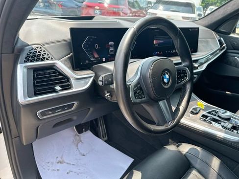 Used 2024 BMW X7 xDrive40i w/ Executive Package AWD/4WD image 12