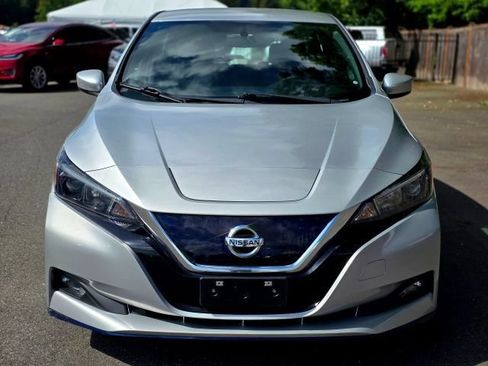 Used 2018 Nissan Leaf S w/ S Charge Package FWD image 2