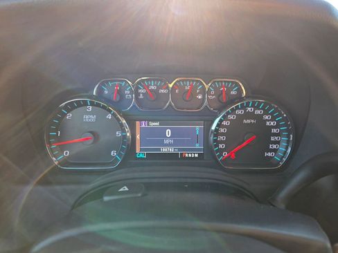 Used 2015 Chevrolet Tahoe LS image 21