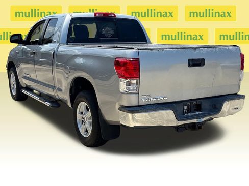 Used 2013 Toyota Tundra 2WD Double Cab w/ SR5 Pkg image 9