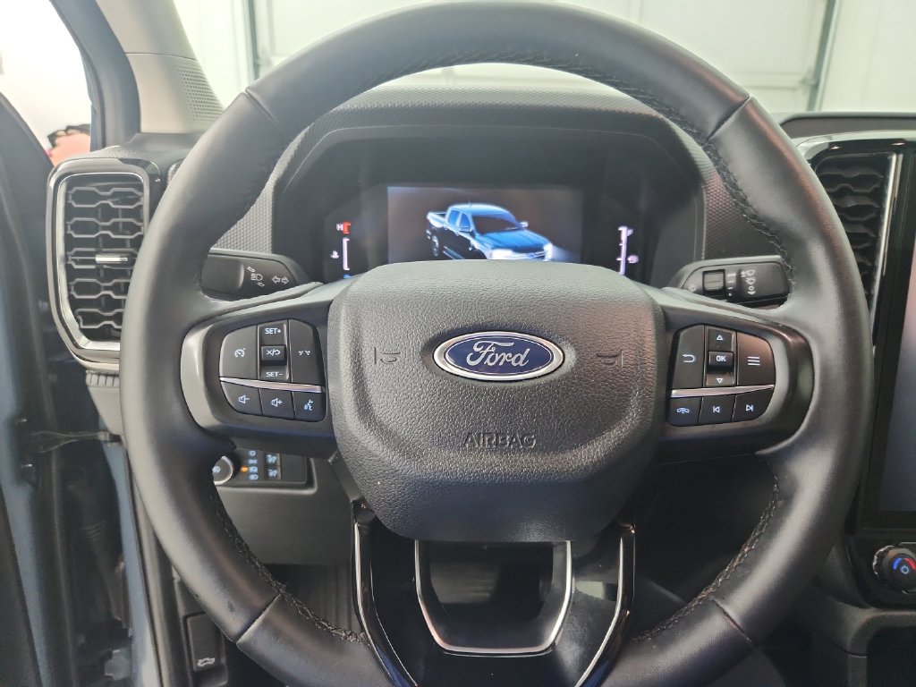 Used 2025 Ford Ranger XLT w/ Equipment Group 301A High AWD/4WD image 24
