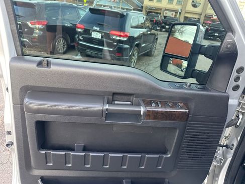 Used 2016 Ford F350 Platinum w/ FX4 Off-Road Package image 8