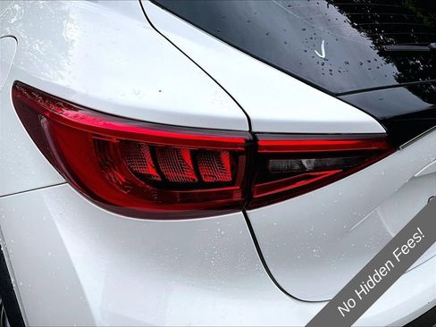 Used 2018 INFINITI QX30 AWD image 26