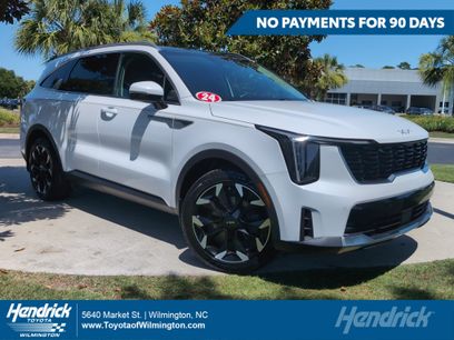 Used 2024 Kia Sorento EX w/ Panoramic Sunroof Package