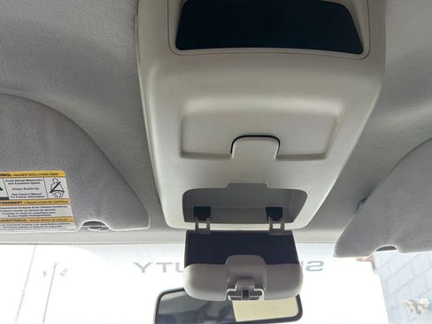 Used 2007 Ford F350 Lariat image 24