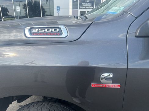 Used 2020 RAM 3500 Tradesman w/ Chrome Appearance Group image 10