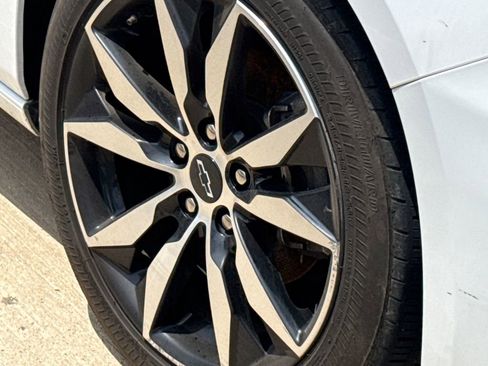 Used 2020 Chevrolet Malibu RS FWD image 5