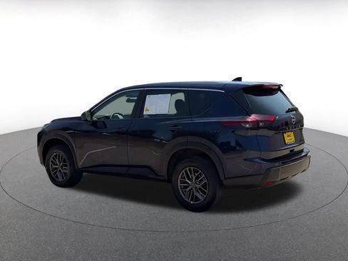 Used 2026 Nissan Rogue SV AWD/4WD image 10