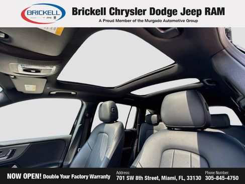 Used 2021 Mercedes-Benz GLB 250 w/ Premium Package image 27