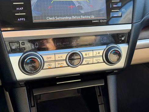 Used 2016 Subaru Outback 2.5i Limited image 19