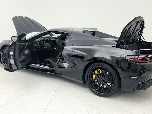 Certified 2025 Chevrolet Corvette Stingray Premium Conv w/ Z51 Performance Package image 11