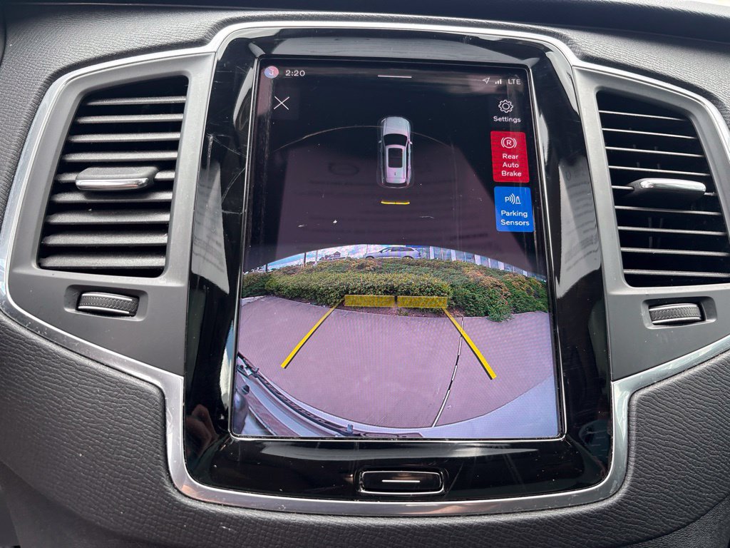 Certified 2023 Volvo XC90 B5 Core w/ Climate Package AWD/4WD image 23