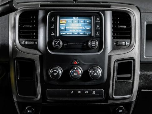 Used 2018 RAM 2500 Tradesman w/ Chrome Appearance Group AWD/4WD image 24