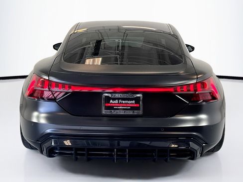 Used 2022 Audi e-tron GT Prestige w/ Prestige Package image 6