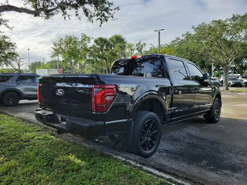 Used 2024 Ford F150 Platinum w/ FX4 Off-Road Package AWD/4WD image 5