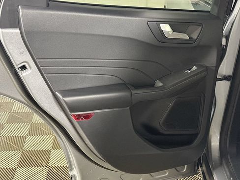 Used 2022 Ford Escape SEL AWD/4WD image 18