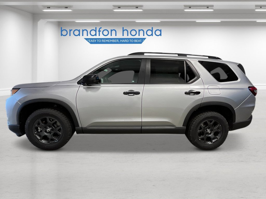 New 2026 Honda Pilot TrailSport image 2