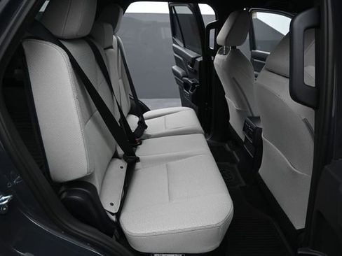 New 2026 Toyota 4Runner SR5 AWD/4WD image 13