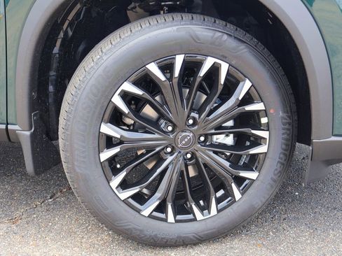 New 2026 Nissan Rogue SV FWD image 19
