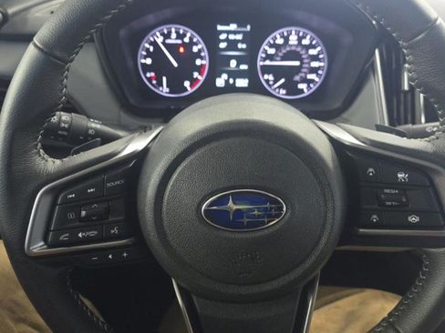 Used 2025 Subaru Legacy Premium AWD/4WD image 6