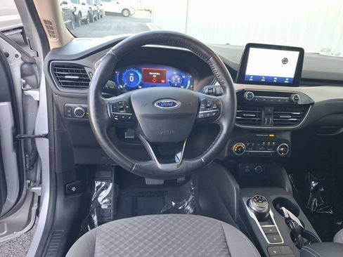 Used 2020 Ford Escape SE Sport image 12